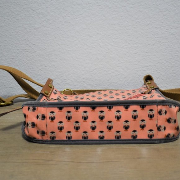 Fossil Coated Canvas Owl Print Crossbody Shoulder Bag Purse - Picture 5 of 10